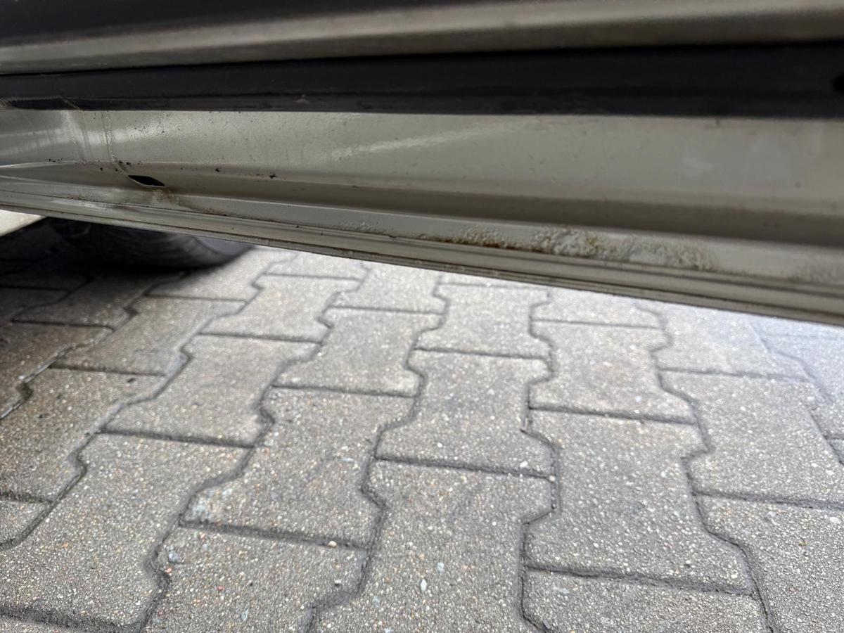 Opel Astra J original Tür vorn rechts Z167 Pannacotta Rohba BJ09